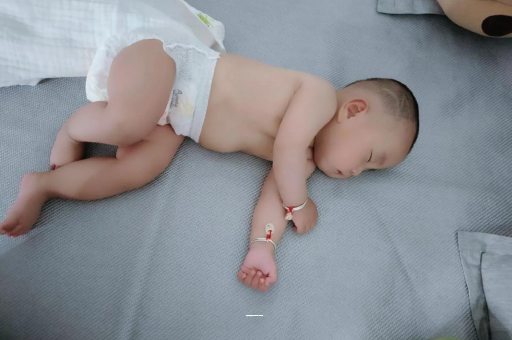 涿州三个月宝宝发育标准